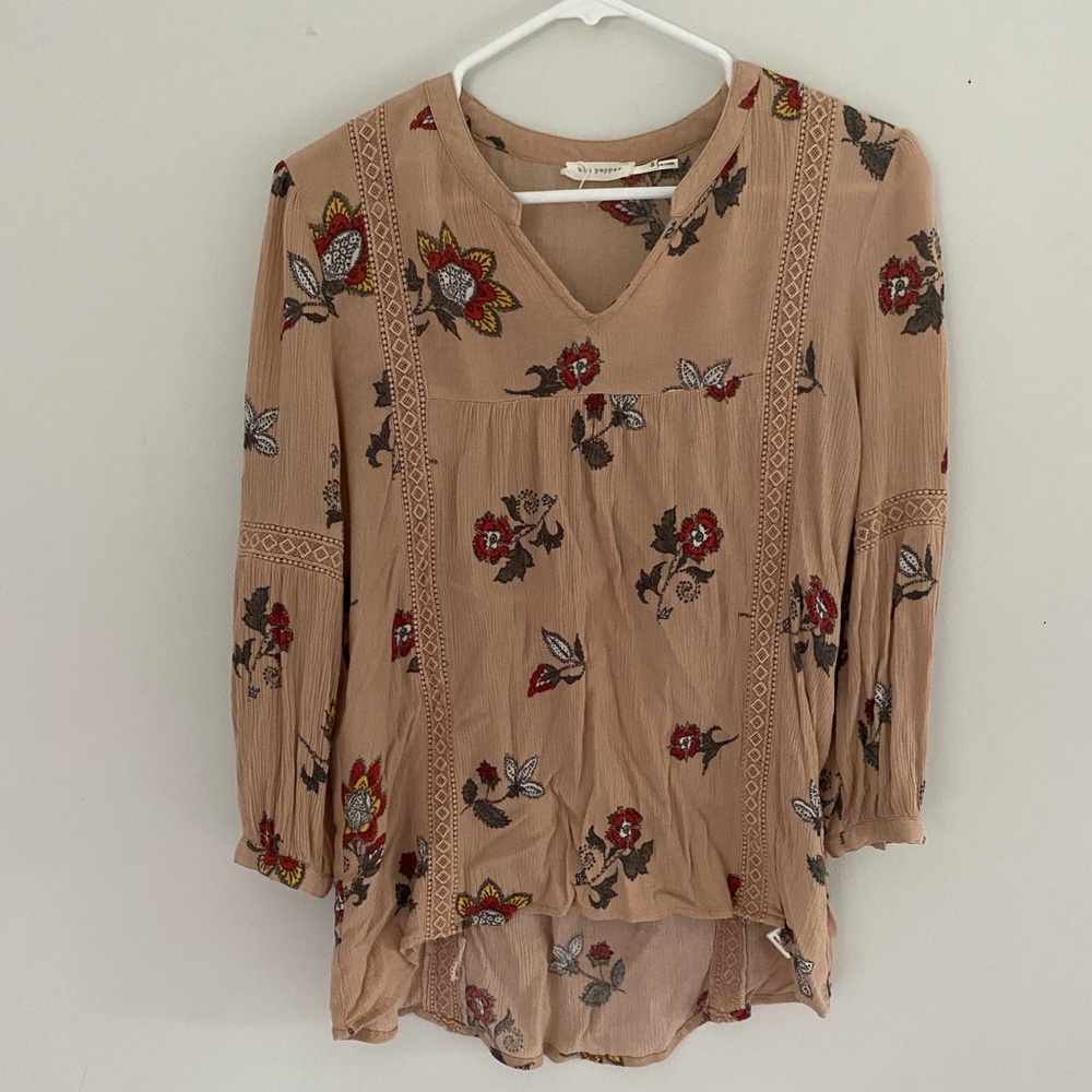 Blu Pepper Dress Shirt Blouse Small Tan Brown 3/4 Length Sleeve